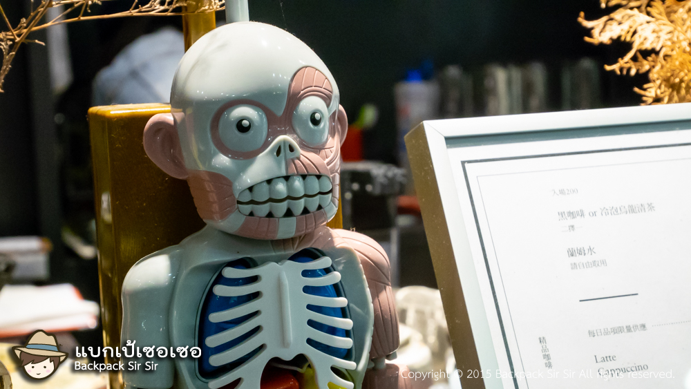 รีวิวร้านหนังสือ Mist bookstore 薄霧書店 ห้องสมุดลึกลับในไทเป เที่ยวไต้หวันด้วยตนเอง