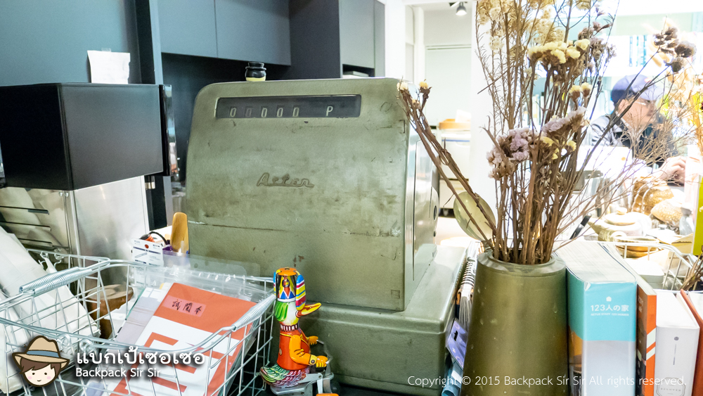 รีวิวร้านหนังสือ Mist bookstore 薄霧書店 ห้องสมุดลึกลับในไทเป เที่ยวไต้หวันด้วยตนเอง